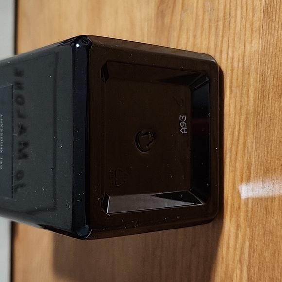 Jo Malone OUD & BERGAMOT Body & Hand Wash - Picture 2 of 2